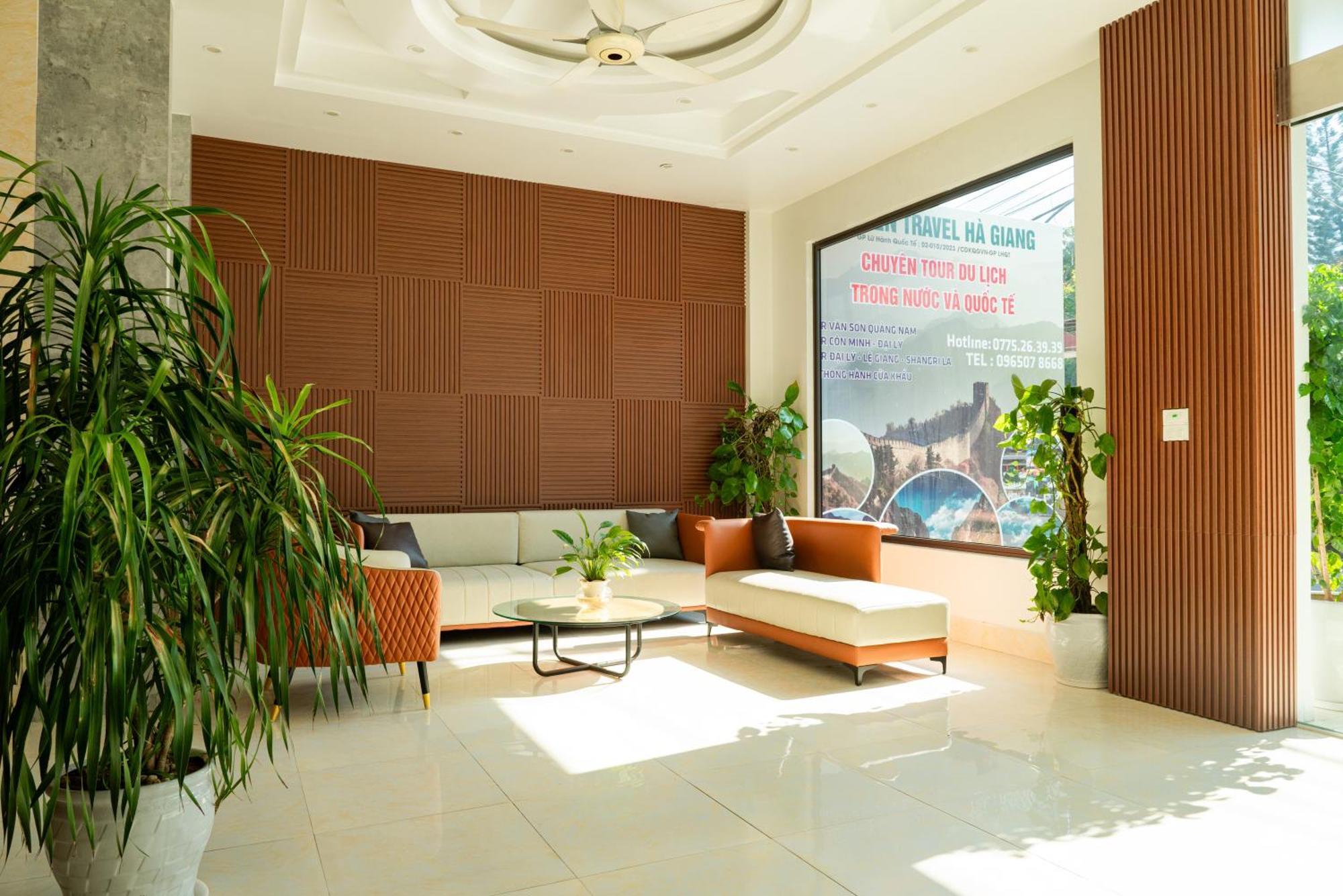 Garden Hotel II Ha Giang Bagian luar foto