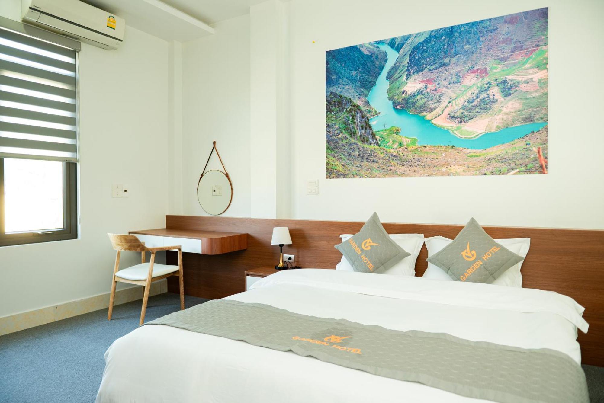 Garden Hotel II Ha Giang Bagian luar foto