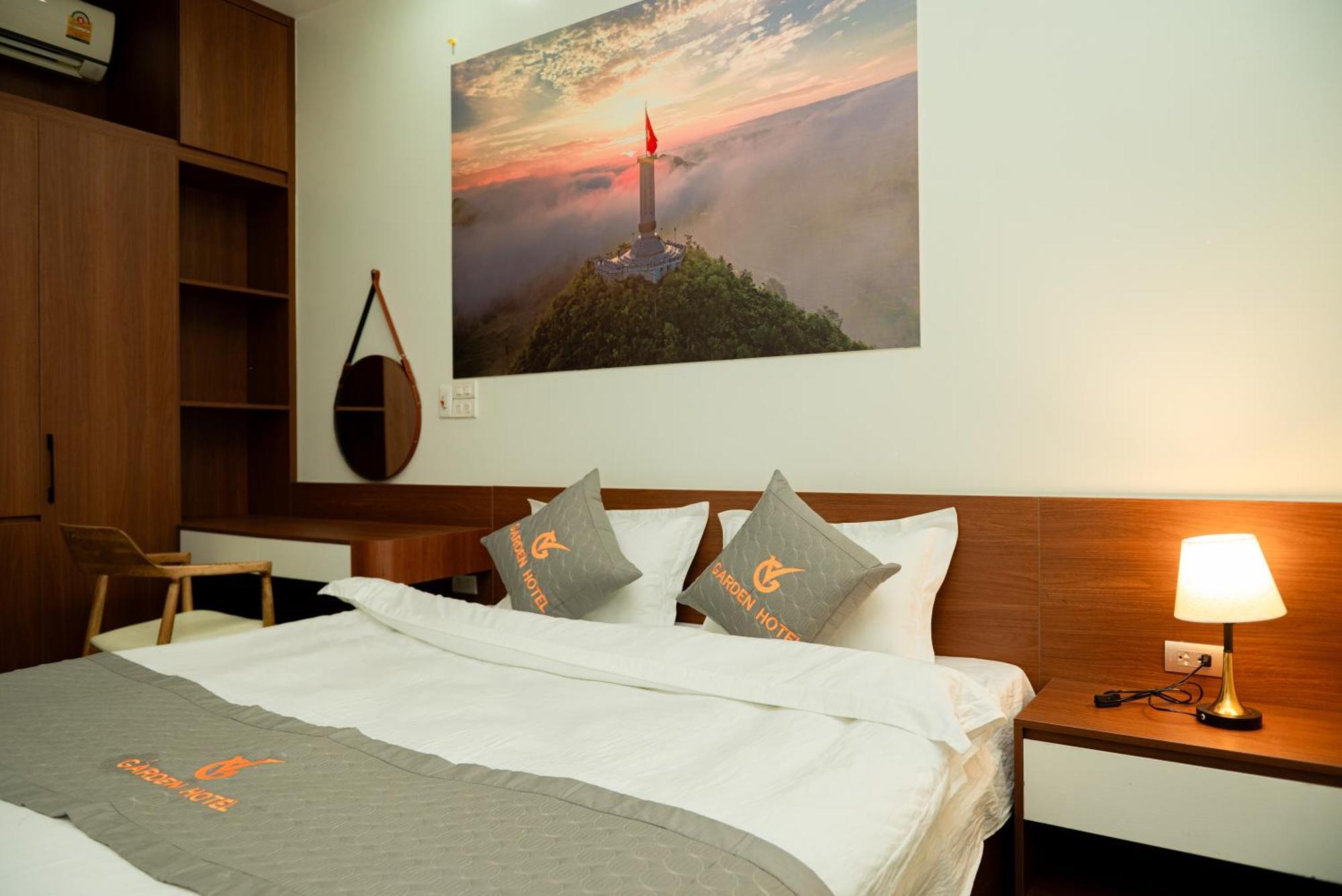Garden Hotel II Ha Giang Bagian luar foto