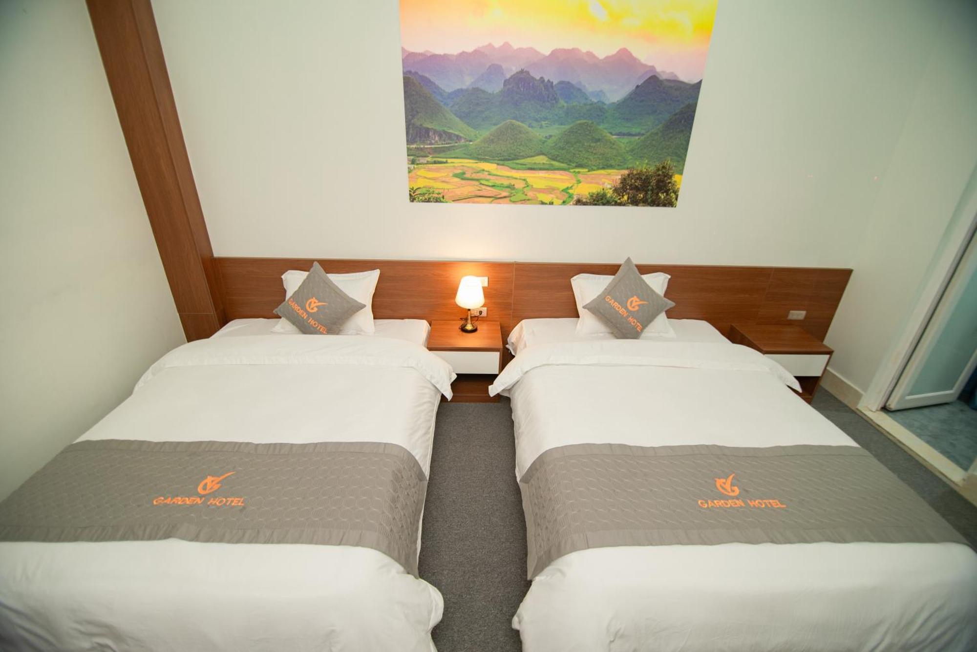 Garden Hotel II Ha Giang Bagian luar foto