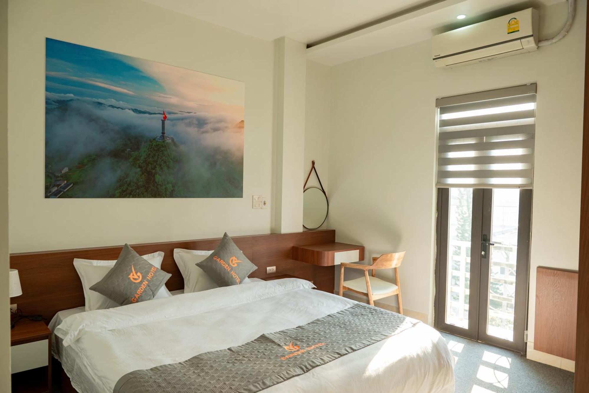 Garden Hotel II Ha Giang Bagian luar foto