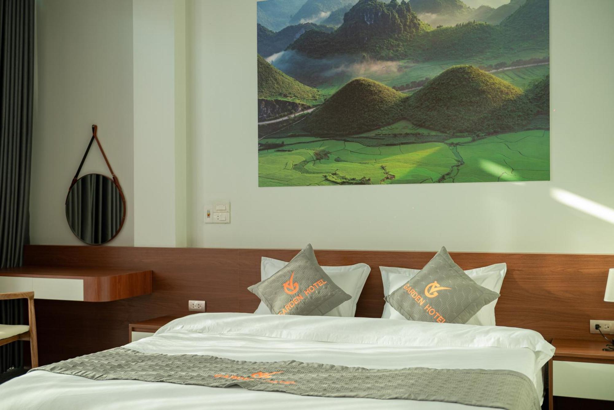 Garden Hotel II Ha Giang Bagian luar foto