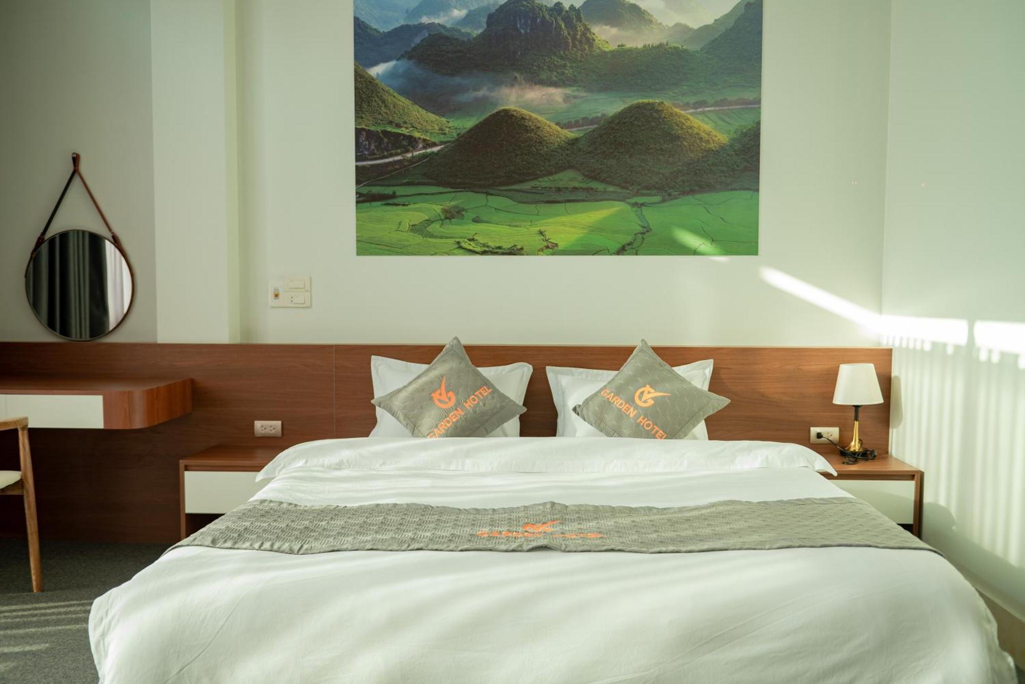 Garden Hotel II Ha Giang Bagian luar foto